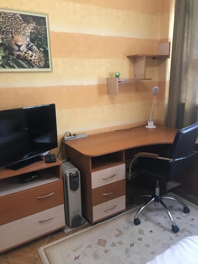 Three-Room Apartments At The Polytechnic Institute Kiev Eksteriør billede